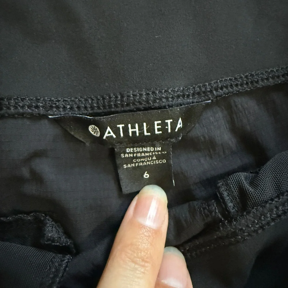 Athleta Trekkie North Joggers Black Hiking Pants Sz 6 Gorpcore Outdoor Trail